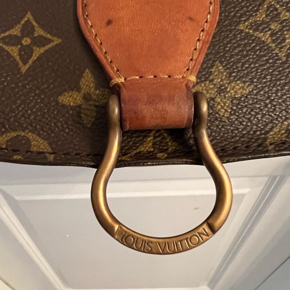 Louis Vuitton St. Cloud Bag - Picture 3 of 16